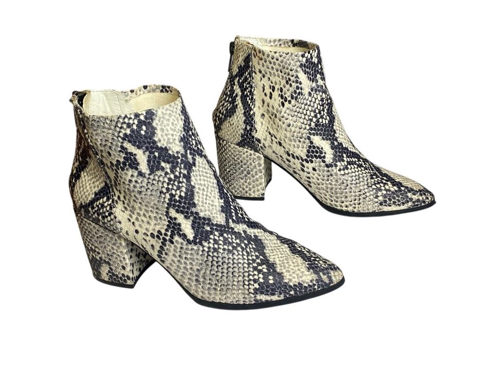 Steve Madden Women's Jillian Snakeskin Leather Block Heel Ankle Boots Size 6.5